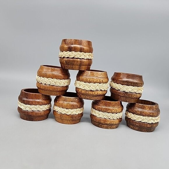Vintage 8 pc. Set Wood & Rope Napkin Rings Holder Philippines Dinner Table Decor - Picture 1 of 4